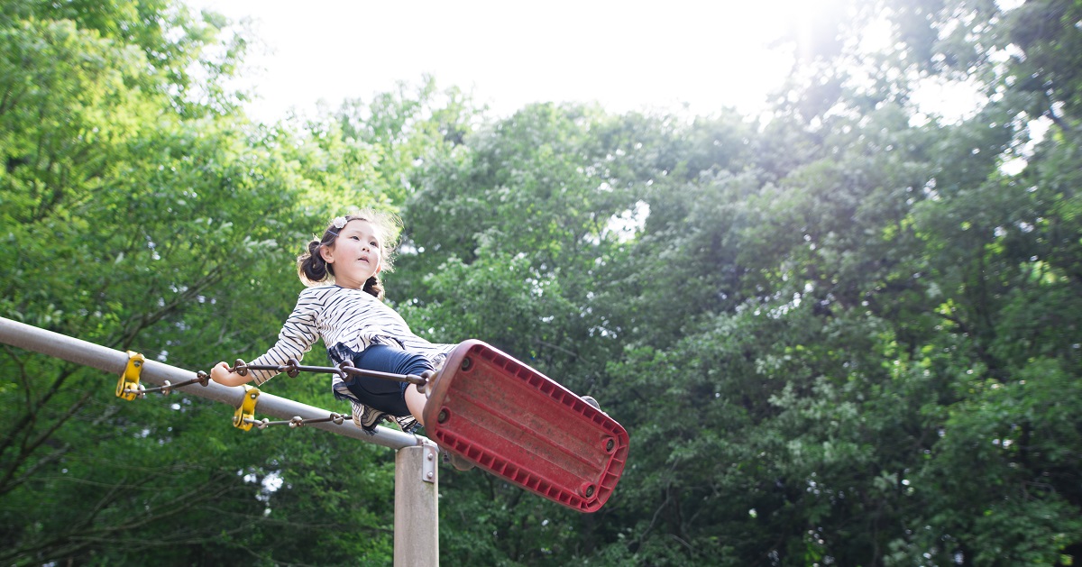 「できた！」という達成感が自信につながる “公園遊び” の魅力。2